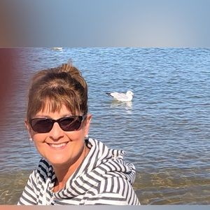 Meet your Posher, Cindy